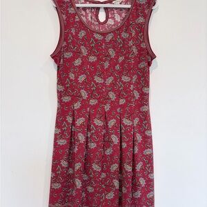 Max Studio Red Floral Sleeveless Fit & Flare Dress | Keyhole Back | A-Line